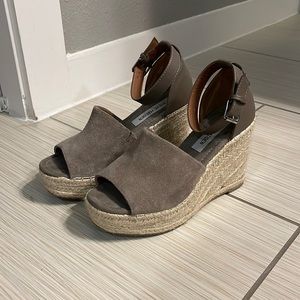 Steve Madden wedges